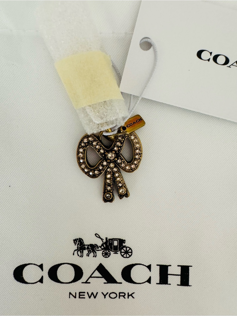 Coach CCX80 DIY Crystal Bow Charm Rhinestone Bag Charm NWT - Picture 2 of 9